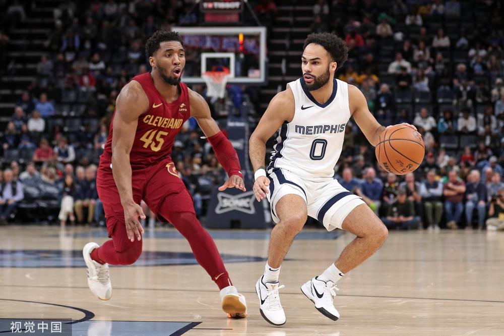 失误频发的 失误频发的