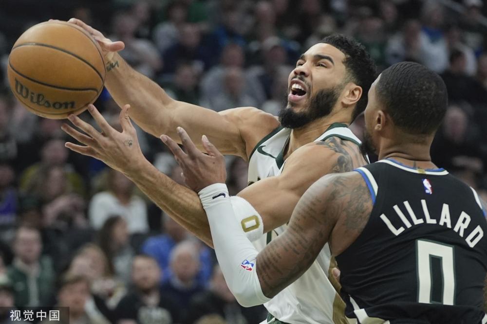 事又一瞩目 事又一瞩目